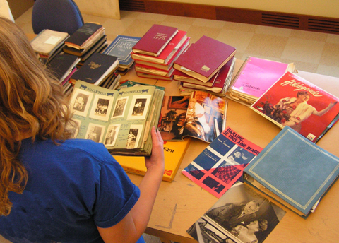 Photo showing the sorting of the new Hildegard acquisitions